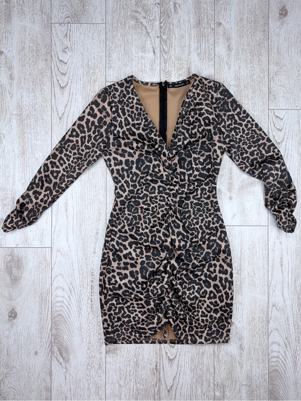 Zara Basic Size M Leopard Print Bodycon Mini Dress